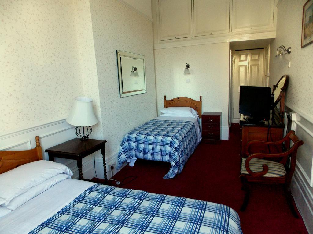 Dillons Hotel London Room photo